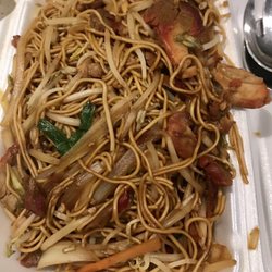 Five Star Restaurant - Pork Chow Mein loaded with pork and veggies and fresh green onions in a sauce of its own.