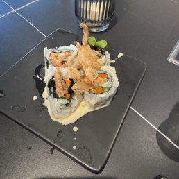 Crispy Salmon Skin Cut Roll