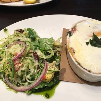 Houlihan's - New American Near Me - Hershey, Pennsylvania