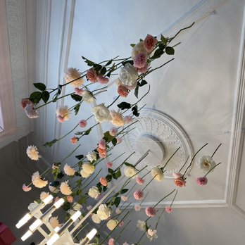Bar à Beurre - Patisserie/Cake Shop Near Me - Montreal, Quebec