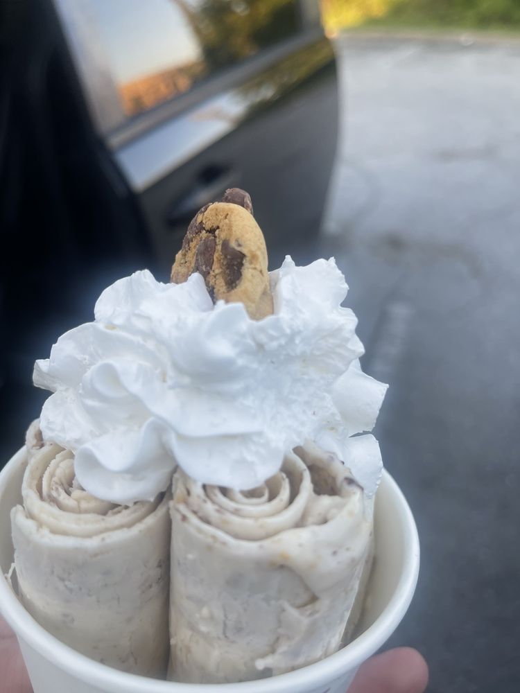 BLEND ROLLED ICE CREAM Updated August 2024 59 Photos 109 Marine Blvd, Jacksonville, North