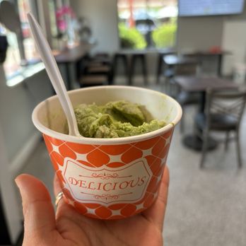 Hailey’s Sweet - They got good spot but too bad can't keep it alive - Bubble Tea Near Me - Brentwood, California