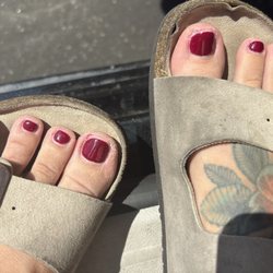 Q Nails - How I left, poor painting & clean up job.