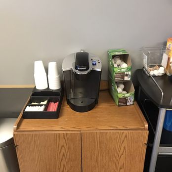 Safelite AutoGlass - Single serve coffee, creamers, and sugars. - Auto Glass Services Near Me - Pensacola, Florida Safelite AutoGlass - Single serve coffee, creamers, and sugars. - Auto Glass Services Near Me - Pensacola, Florida