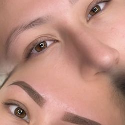 Loidi Brows - Professional Brow Artist