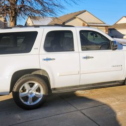 Select Motors
