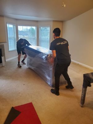 Best Movers in Oregon and Washington - Willamette Valley Moving takes pride in their work by always showing up on time, prepared with the highest quality equipment, delivering exceptional protective wrapping and moving services, and getting the job done as proficiently as possible. Call today for a quote and to discuss your move in detail!