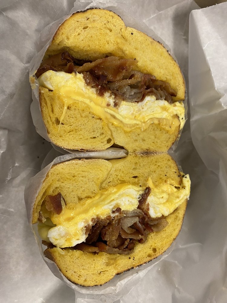BAGELS AND BRUNCH DELI Updated September 2024 10 Photos & 28