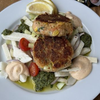 Moss Beach Distillery - The most yummy crab cakes I have ever had - Seafood Near Me - Moss Beach, California