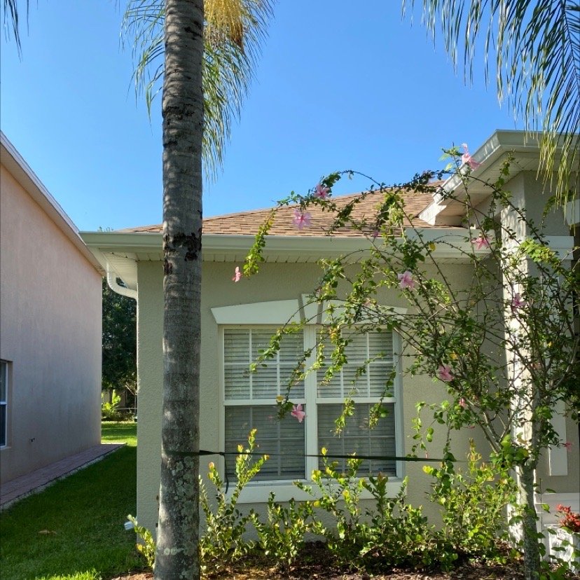 Slide of Traditional Seamless Gutters