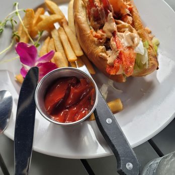 Dockside Kitchen - Lobster roll - Breakfast & Brunch Near Me - Ocean City, New Jersey Dockside Kitchen - Lobster roll - Breakfast & Brunch Near Me - Ocean City, New Jersey