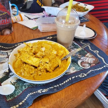 Little Saigon - Thai Near Me - Springfield, Illinois