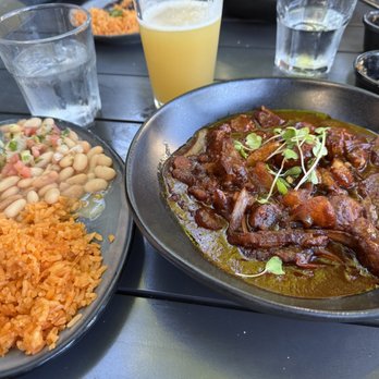 El Milagro - Bistec en Chili Pasilla with rice & beans at El Milagro. - Mexican Near Me - Healdsburg, California