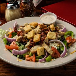 The Page Pub & Pizzeria - Ultimate page salad