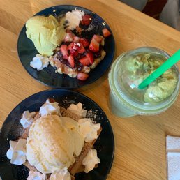 Red bean/ Green tea waffle, vanilla honey toast, and green tea latte with green tea Ice cream