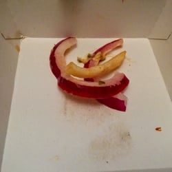 McDonald's - Wow...welcher Grobmotoriker hat diese Zwiebeln verbrochen?Die eignen sich von der Dicke höchstens für Onion-Rings :D (Pommes for scale)