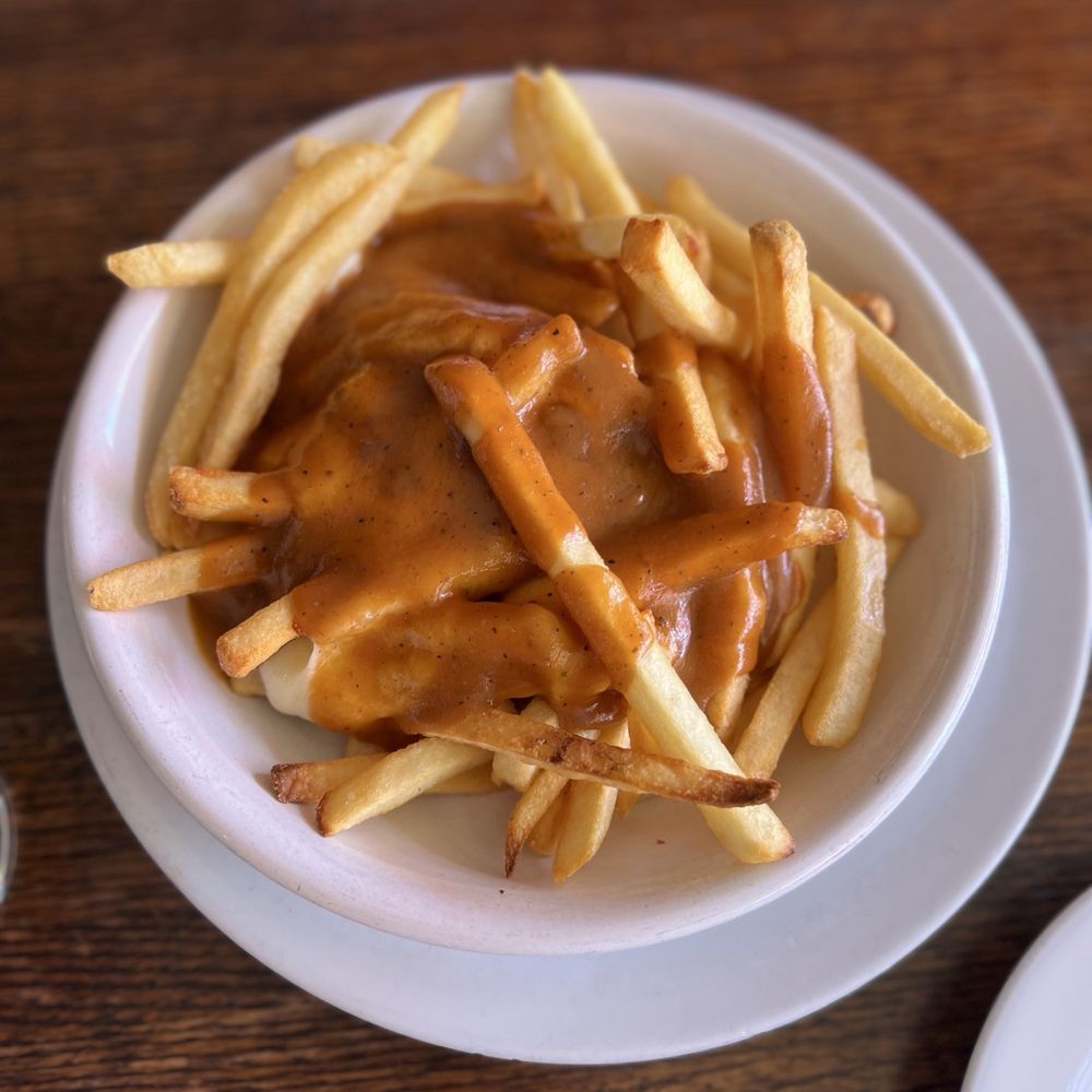 The Refuge - Poutine - not exactly authentic French Canadian, however very very tasty - Burgers Near Me - San Carlos, California The Refuge - Poutine - not exactly authentic French Canadian, however very very tasty - Burgers Near Me - San Carlos, California