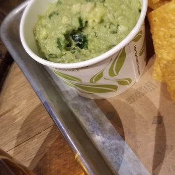 Lynnwood Brewing Concern - Guac and chips - Breweries Near Me - Raleigh, North Carolina
