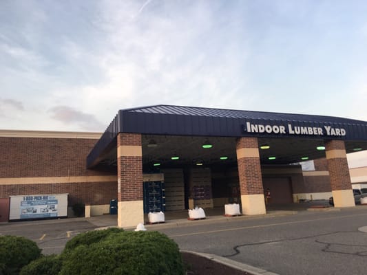 LOWE’S HOME IMPROVEMENT - Updated December 2025 - 20 Photos & 61 ...