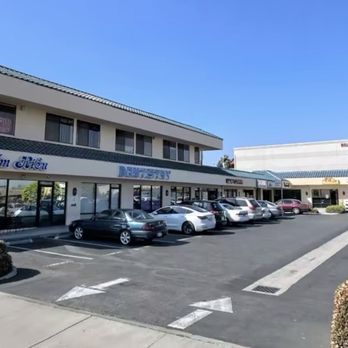 Fountain Plaza - Shopping Centers Near Me - San Gabriel, California