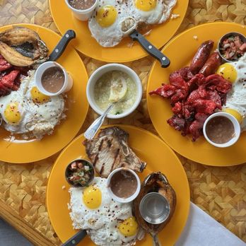 Uncle Mike's Place - table for 4! - Breakfast & Brunch Near Me - Chicago, Illinois