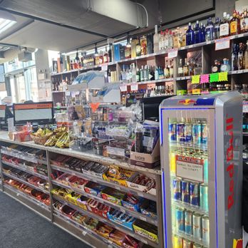 South Loop Market - Grocery Near Me - Chicago, Illinois