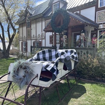 Kringle's Midway - Toy Stores Near Me - Midway, Utah
