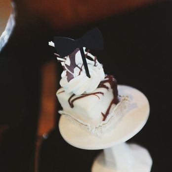 Paige's Bakehouse - Close up on the awesome petite four! - Bakeries Near Me - Round Rock, Texas