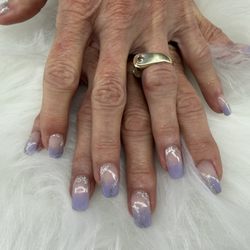 Color Nails and Spa