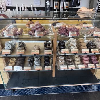 Mighty-O Donuts - Yummy selection of donuts - Donuts Near Me - Seattle, Washington Mighty-O Donuts - Yummy selection of donuts - Donuts Near Me - Seattle, Washington