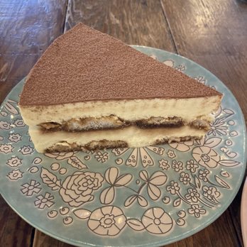 Aroma Craft Coffee - Tiramisu Italiano Cake - Coffee Roasteries Near Me - Walnut, California Aroma Craft Coffee - Tiramisu Italiano Cake - Coffee Roasteries Near Me - Walnut, California