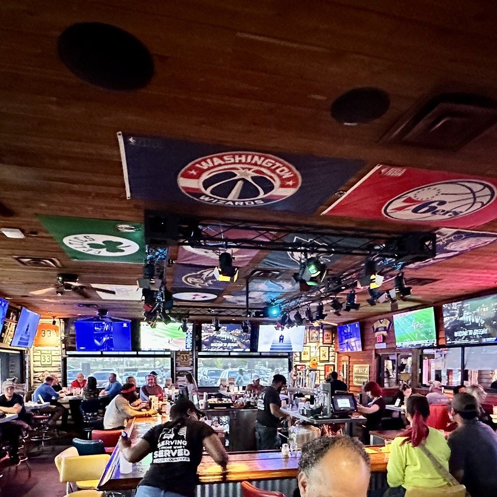 Bubba's 33 - Inside - Pizza Near Me - Chesapeake, Virginia Bubba's 33 - Inside - Pizza Near Me - Chesapeake, Virginia
