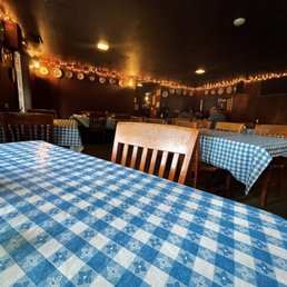 STROUD’S RESTAURANT & BAR - Updated April 2025 - 329 Photos & 555 ...