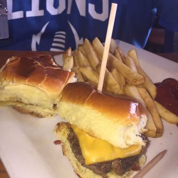 Chili's - Big mouth bites & fries for my hubby! - American Near Me - Portage, Michigan