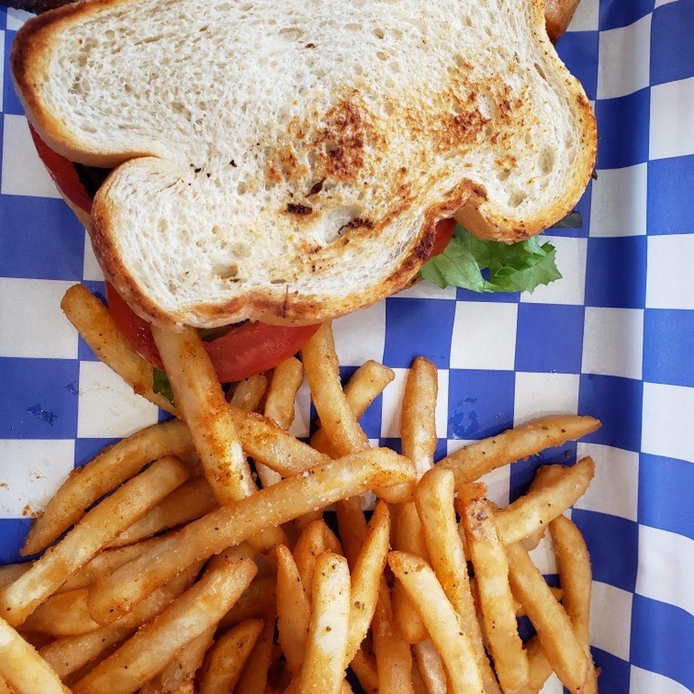 Blue Barn Cidery - BLT - Cideries Near Me - Hilton, New York Blue Barn Cidery - BLT - Cideries Near Me - Hilton, New York