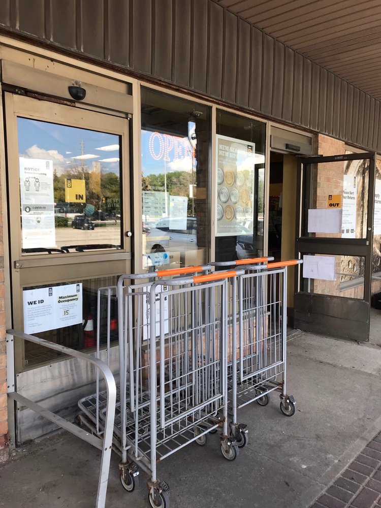 THE BEER STORE Updated August 2024 11 Photos 16715 Yonge Street