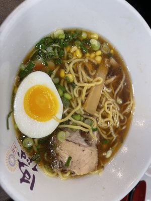 Hanabi Ramen by null