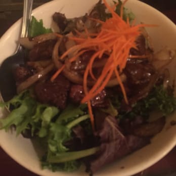 Vanessa's Bistro - Shaking beef salad - Vietnamese Near Me - Berkeley, California Vanessa's Bistro - Shaking beef salad - Vietnamese Near Me - Berkeley, California