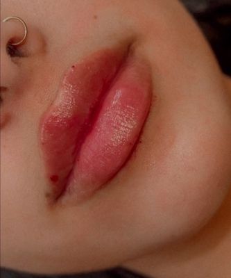 hips lips l.jpg