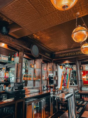 The Castle Irish Pub and Restaurant by null