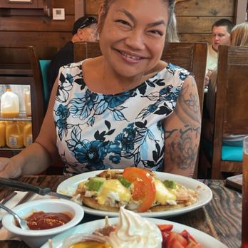 Pacific Diner - Breakfast & Brunch Near Me - San Pedro, California