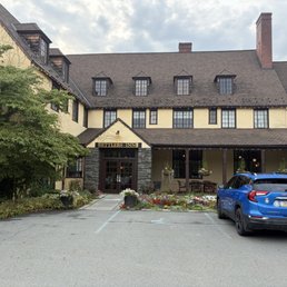 Exterior outside entrance of The Settlers Inn - Entrance - Hawley, Pennsylvania Exterior outside entrance of The Settlers Inn - Entrance - Hawley, Pennsylvania
