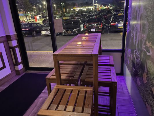 Feru Bar and Restaurant by null