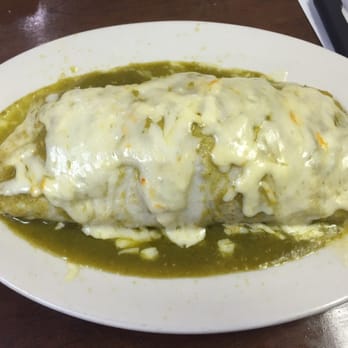 Mi Rinconcito Mexicano - Burrito with salsa verde - Tacos Near Me - Miami, Florida Mi Rinconcito Mexicano - Burrito with salsa verde - Tacos Near Me - Miami, Florida