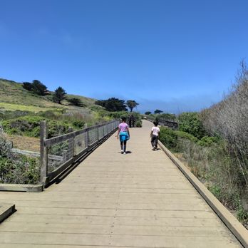 Mori Point - Hiking Near Me - Pacifica, California