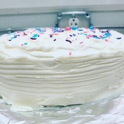 DeLoozeycakes - French Vanilla Cheesecake