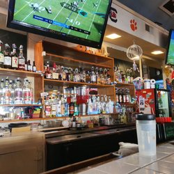 Inlet Sports Bar and Grill