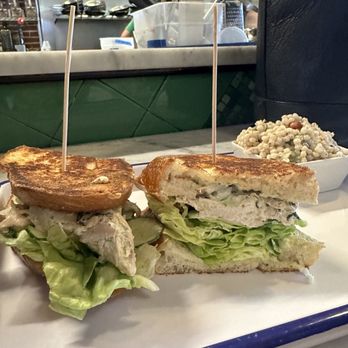 Lunchboxx - Chicken salad sandwich with Tahini couscous - American Near Me - Denver, Colorado