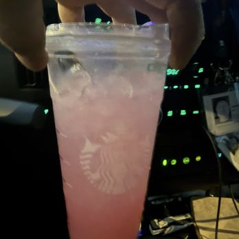 Starbucks - Received - Coffee & Tea Near Me - Waukegan, Illinois Starbucks - Received - Coffee & Tea Near Me - Waukegan, Illinois