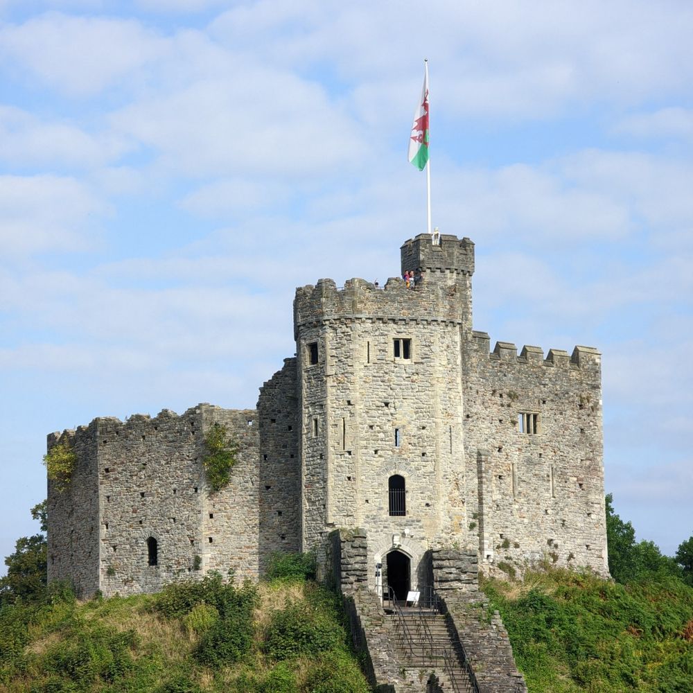 Cardiff Castle - Castles Near Me - Cardiff, CRF